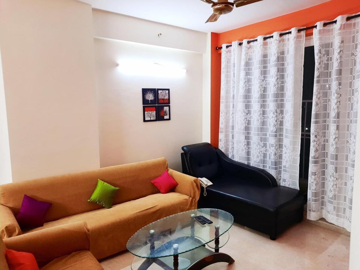 Royale Gardenia Apartment Ченай Екстериор снимка
